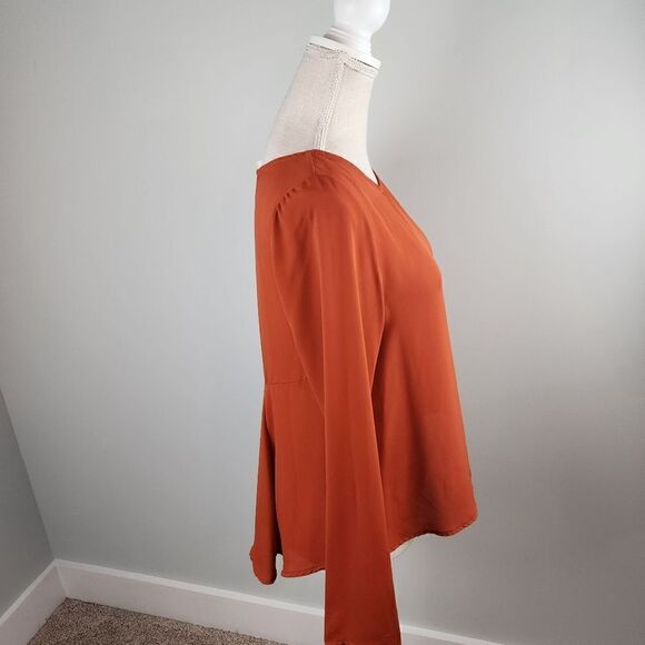 EVERLY WOMEN'S LONG SLEEVE PULLOVER BLOUSE WITH BACK PLEAT SIZE SMALL - Picture 4 of 9